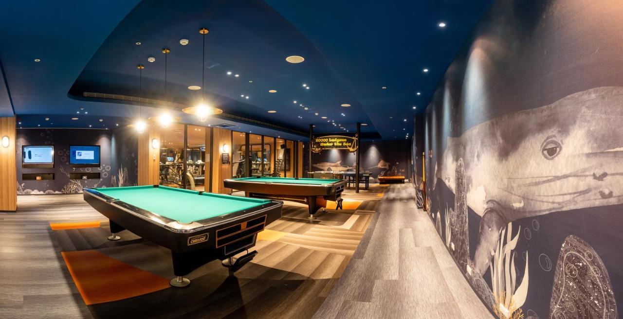 โรงแรมฟาร์กลอรี่ Yanliau ภายนอก รูปภาพ The Snooker Room