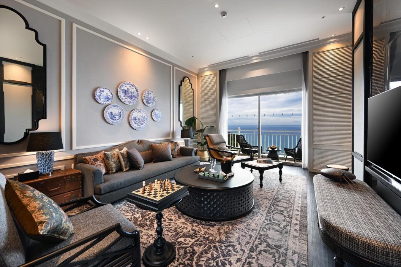 โรงแรมฟาร์กลอรี่ Yanliau ภายนอก รูปภาพ Living room